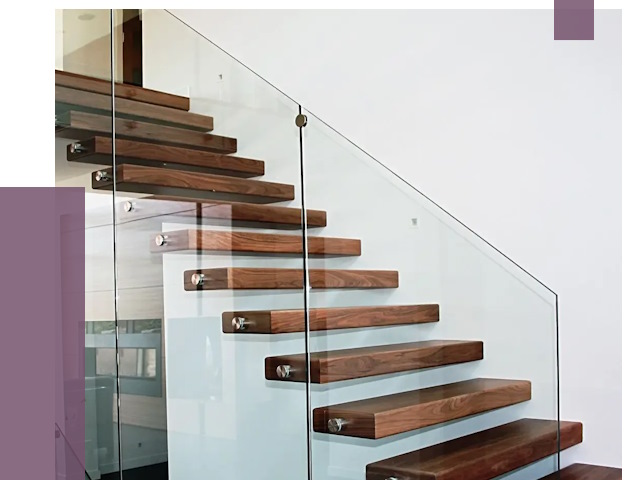 Стеклянные перила для лестницы в Южноуральске от 15857 руб.