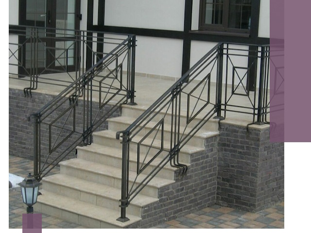 Перила для крыльца в Южноуральске — монтаж, изготовление и установка