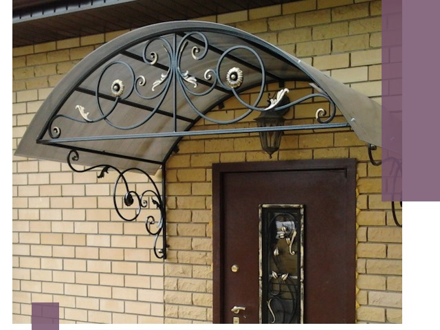 Изготовление козырьков из металла под ключ в Южноуральске