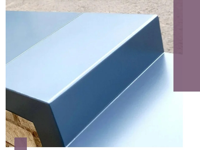 Крышки на парапет в Южноуральске: изготовление и монтаж под ключ